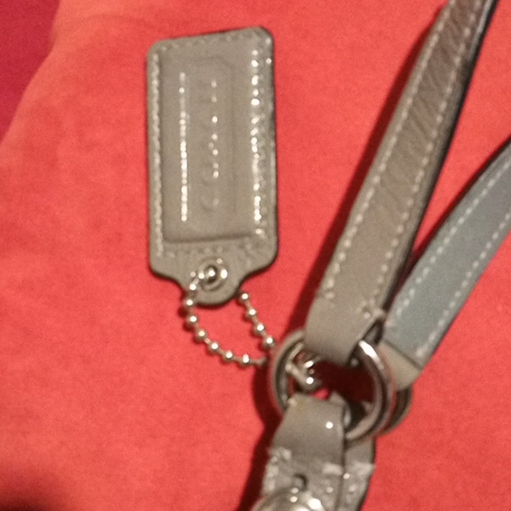 Coach Bag - Picture 3 of 5